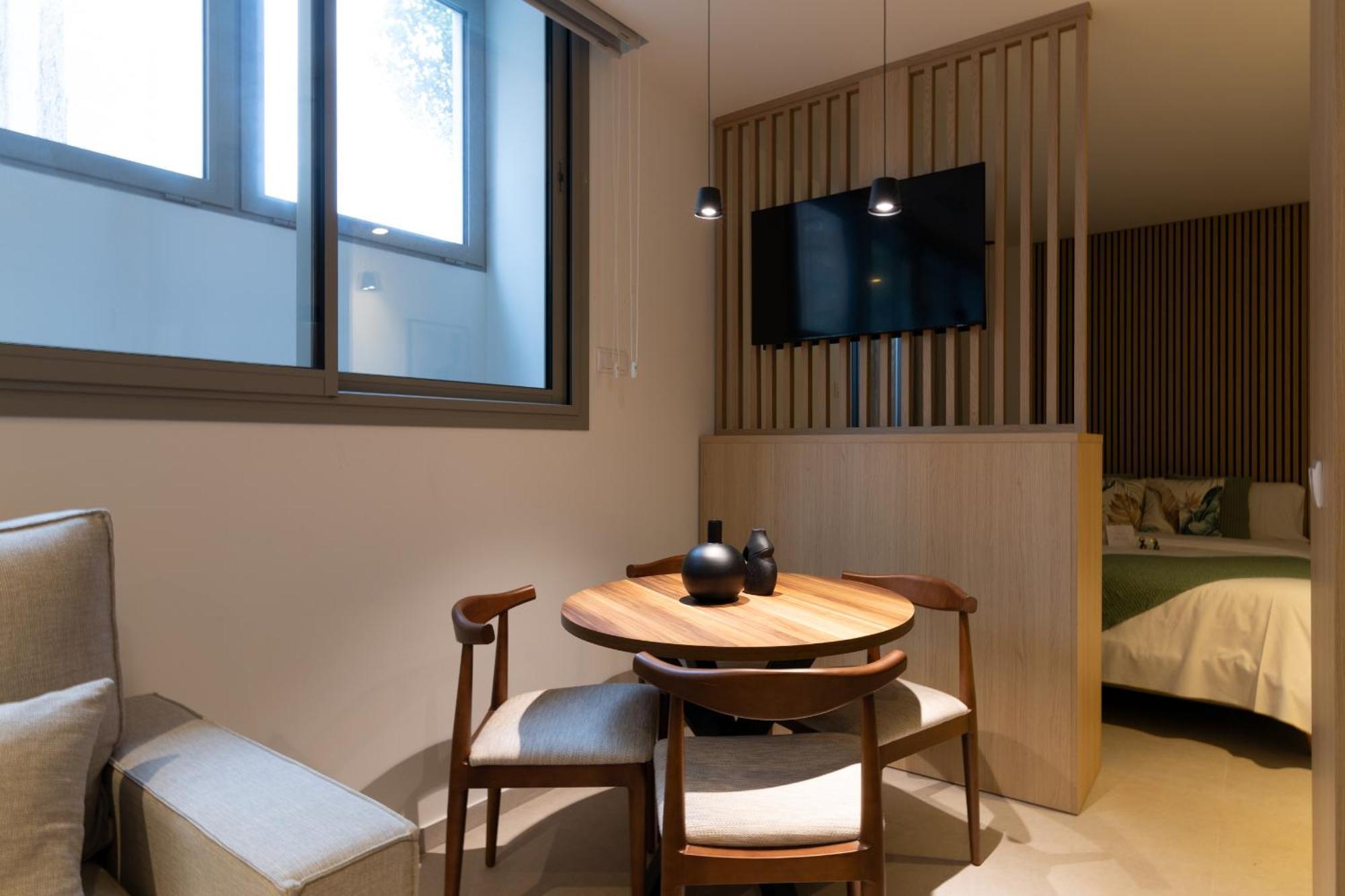 Arena Basic Aparthotel Валенсия Екстериор снимка